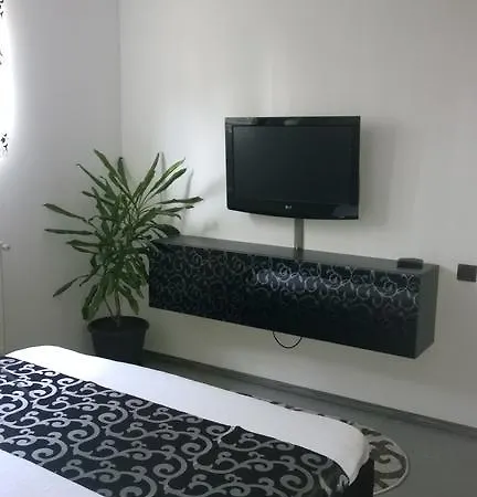 Apartament Bibi Mamaia Nord * ナボダリ